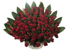 Load image into Gallery viewer, Exquisite Amor